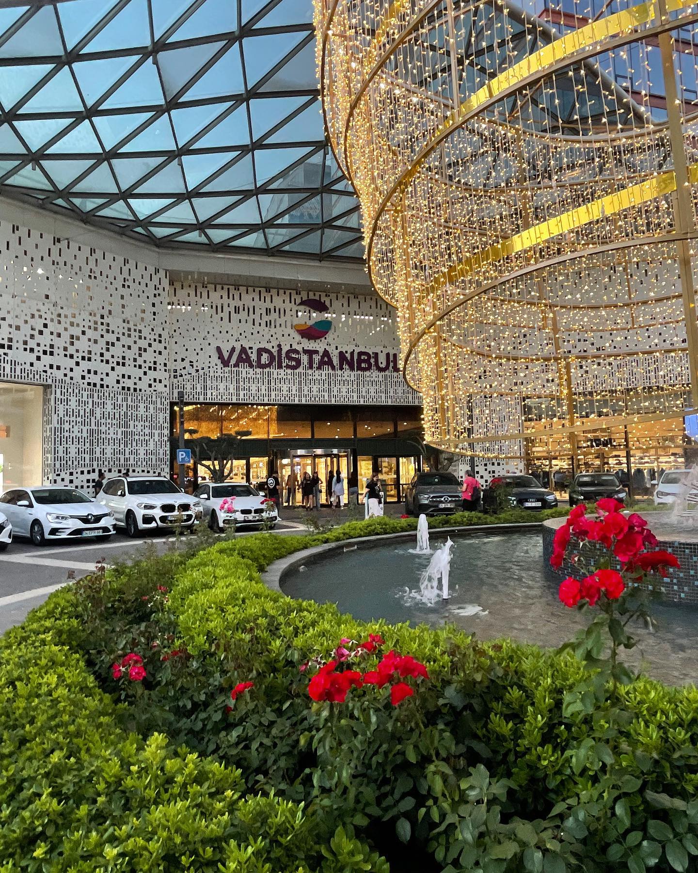 مول اسطنبول واحد من اهم مولات اسطنبول